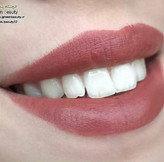 رژلب گلدن رز مدل ولوت